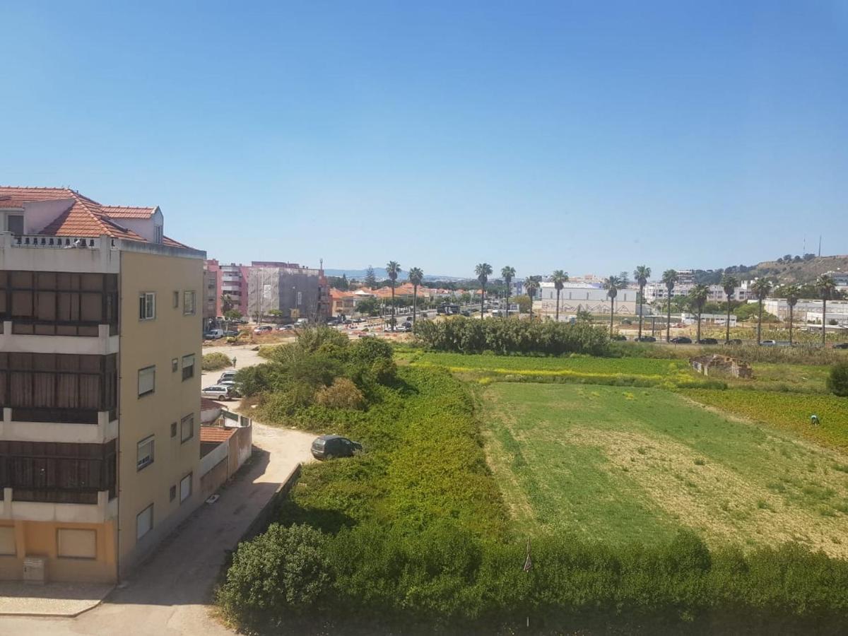 Remarkable 1 Bedroom Apartment Costa Da Caparica Exterior photo