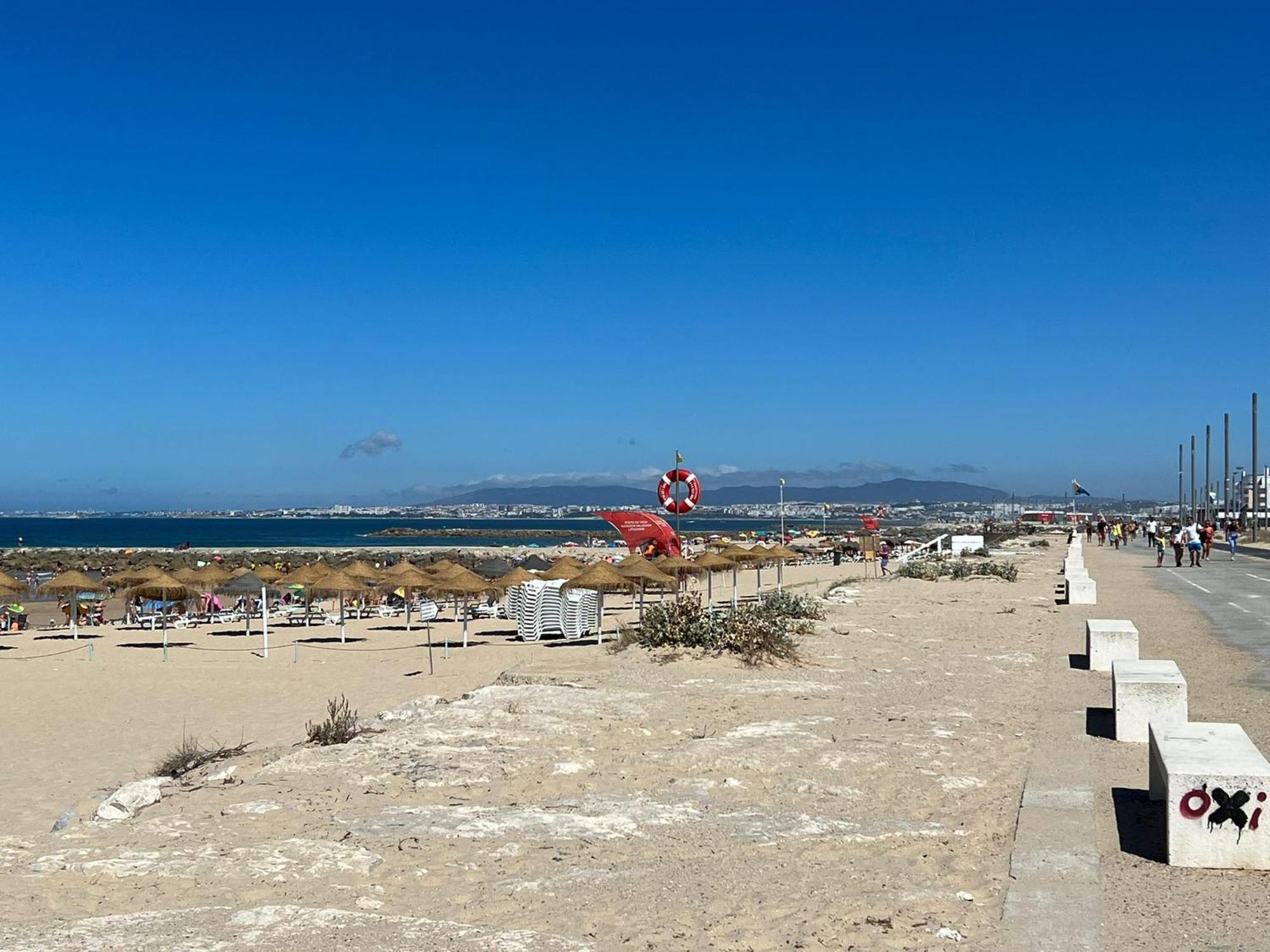 Remarkable 1 Bedroom Apartment Costa Da Caparica Exterior photo